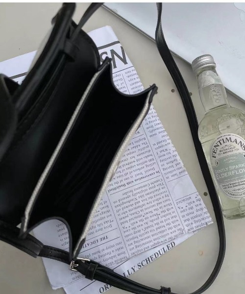 sakishimatokyo（サキシマトーキョー）の「キャンバスポシェット（ショルダーバッグ・レディース・ブラック/グリーン/ブラウン・FREE）」の5枚目の写真