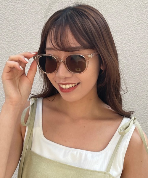 Cheek（チーク）の「カラーフレームサングラス（サングラス・レディース・ブラウン/クリア・FREE）」の4枚目の写真