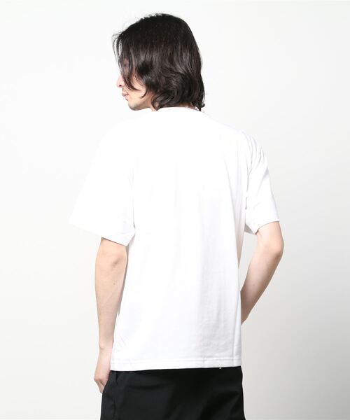 THE NORTH FACE(ザノースフェイス)の「ザ ノース フェイス THE NORTH FACE S/S Colored Square Logo Tee(ショートスリーブカラードスクエアロゴティー)(Tシャツ/カットソー・メンズ・ホワイト×グレー/ホワイト×ブルー/ホワイト×ブラック/ホワイト×グリーン・LL/L/S/M)」の9枚目の写真