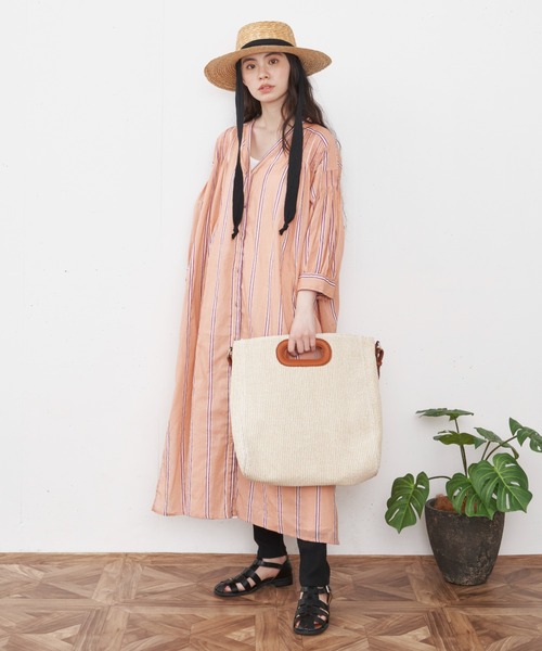 Libra Cue（リブラ キュー）の「２wayスクエアビックトート（トートバッグ・レディース・ブラック/ベージュ・FREE）」の17枚目の写真