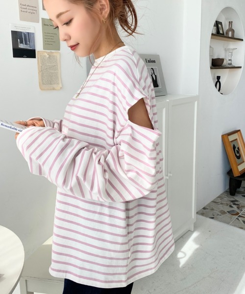 moment+（モーメントプラス）の「綿100%無地＆ボーダー ショルダーカットアウトロングスリーブTシャツ（Tシャツ/カットソー・レディース・ブラック/オフホワイト/ピンク/グリーン/ブラック系その他/ベージュ系その他・M/FREE）」の22枚目の写真