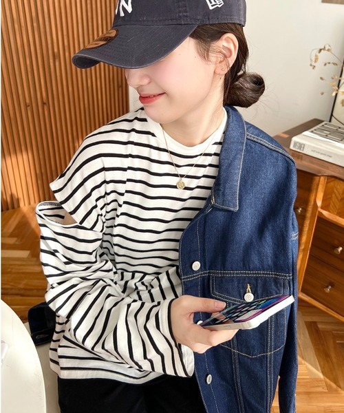 moment+（モーメントプラス）の「綿100%無地＆ボーダー ショルダーカットアウトロングスリーブTシャツ（Tシャツ/カットソー・レディース・ブラック/オフホワイト/ピンク/グリーン/ブラック系その他/ベージュ系その他・M/FREE）」の13枚目の写真