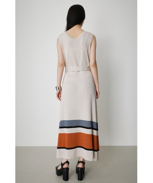 AZUL by moussy(アズールバイマウジー)の「HEM DESIGN RIB ONEPIECE/ヘムデザインリブワンピース(ワンピース・レディース・ブルー系その他/ベージュ系その他/ブラック系その他・MEDIUM/SMALL)」の18枚目の写真