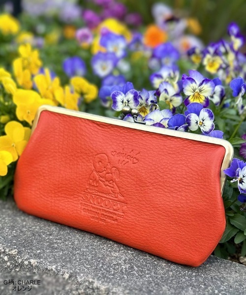 SNOOPY×OLD BETTY'S（スヌーピーカケルオールドベティーズ）の「【日本製】スヌーピー【SNOPPY】Leather Wallet Pouch（財布・レディース・オレンジ/オレンジ系その他2/イエロー系その他3/オレンジ系その他3/キャメル/イエロー系その他2・FREE）」の5枚目の写真