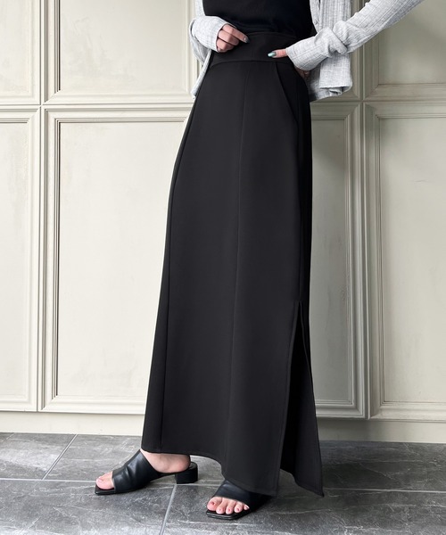 JUNOAH（ジュノア）の「サイドスリットタイトスカート（スカート・レディース・ブラック/アイボリー/ブラウン/ダークグリーン/モカ・MEDIUM/LARGE/X-LARGE/SMALL）」の17枚目の写真