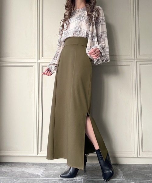 JUNOAH（ジュノア）の「サイドスリットタイトスカート（スカート・レディース・ブラック/アイボリー/ブラウン/ダークグリーン/モカ・MEDIUM/LARGE/X-LARGE/SMALL）」の19枚目の写真