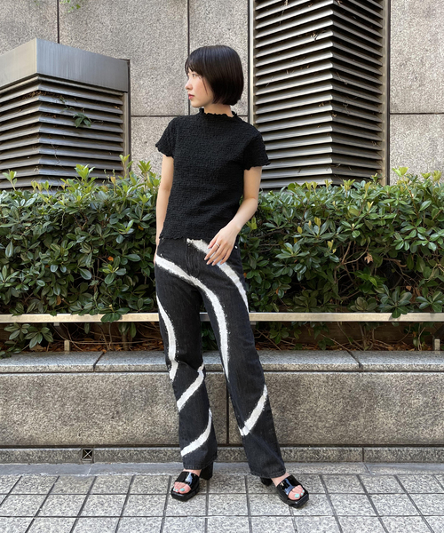 Oriens JOURNAL STANDARD（オリエンス ジャーナルスタンダード）の「シャーリングチビTシャツ（Tシャツ/カットソー・レディース・イエロー/レッド/ブラック・FREE）」の19枚目の写真