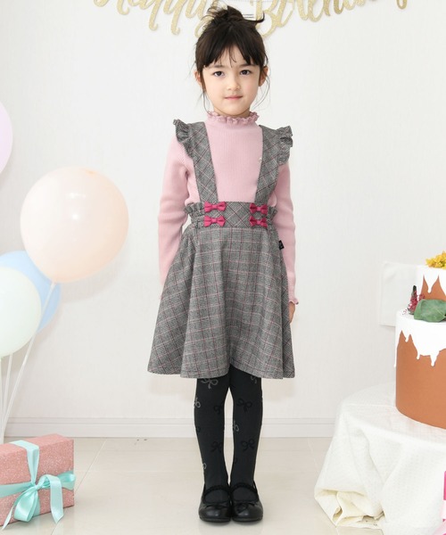 KP（ケーピー）の「JQチェック肩紐付きスカート(110～130cm)（スカート・キッズ・ピンク/ブルー・110cm/120cm/130cm）」の4枚目の写真