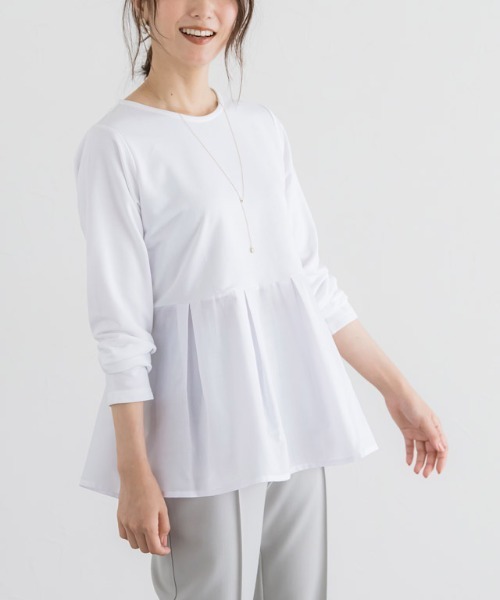 Pierrot（ピエロ）の「ライトスウェットタックデザインプルオーバー（スウェット・レディース・オフホワイト/ブラック/グレイッシュベージュ/パープル・M/L）」の2枚目の写真