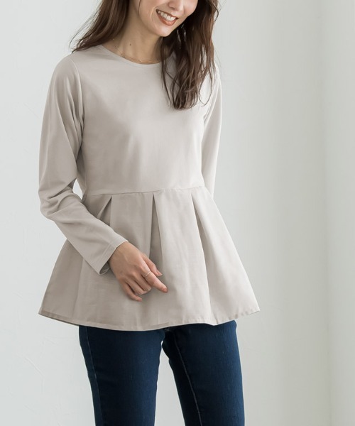 Pierrot（ピエロ）の「ライトスウェットタックデザインプルオーバー（スウェット・レディース・オフホワイト/ブラック/グレイッシュベージュ/パープル・M/L）」の4枚目の写真