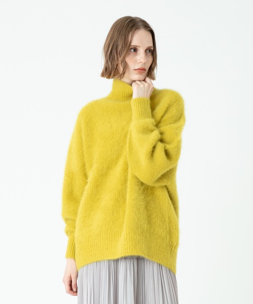 allureville(アルアバイル)の「WOOLカシミヤ片畦チュニック(ニット/セーター・レディース・イエロー/グレー系その他/アイボリー・2)」の3枚目の写真