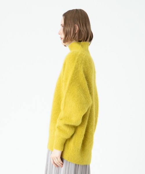 allureville(アルアバイル)の「WOOLカシミヤ片畦チュニック(ニット/セーター・レディース・イエロー/グレー系その他/アイボリー・2)」の7枚目の写真
