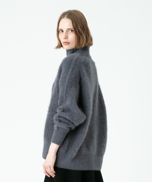 allureville(アルアバイル)の「WOOLカシミヤ片畦チュニック(ニット/セーター・レディース・イエロー/グレー系その他/アイボリー・2)」の5枚目の写真