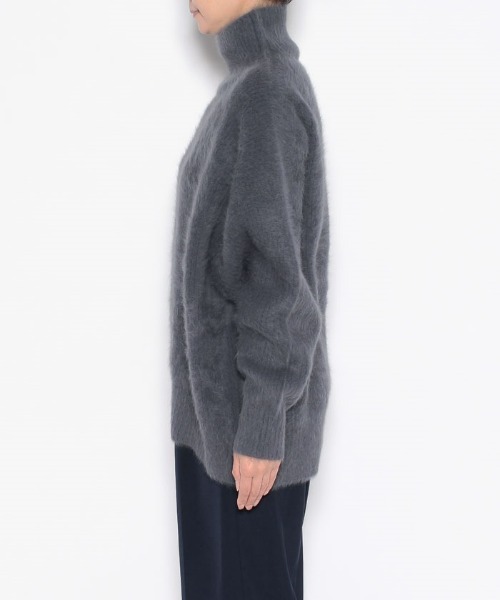 allureville(アルアバイル)の「WOOLカシミヤ片畦チュニック(ニット/セーター・レディース・イエロー/グレー系その他/アイボリー・2)」の13枚目の写真