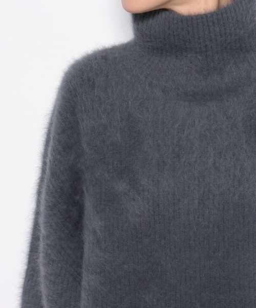allureville(アルアバイル)の「WOOLカシミヤ片畦チュニック(ニット/セーター・レディース・イエロー/グレー系その他/アイボリー・2)」の15枚目の写真