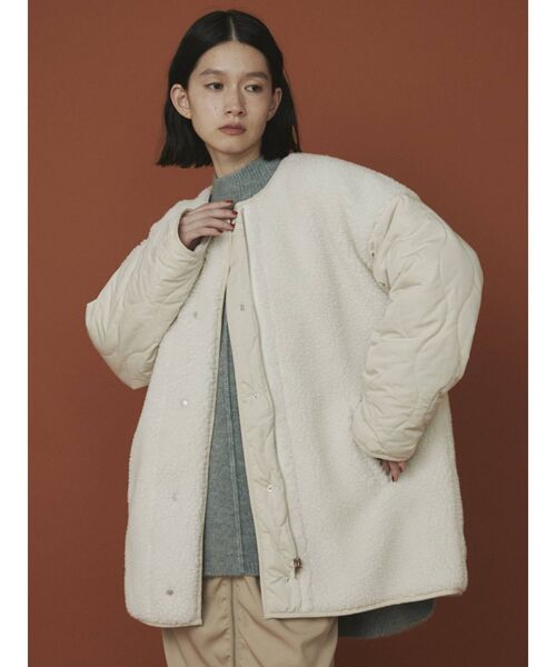 COTORICA（コトリカ）の「スリーブキルトリバーシブルボアブルゾン（ブルゾン・レディース・ブラック/アイボリー・FREE）」の3枚目の写真