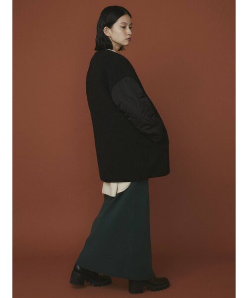 COTORICA（コトリカ）の「スリーブキルトリバーシブルボアブルゾン（ブルゾン・レディース・ブラック/アイボリー・FREE）」の7枚目の写真