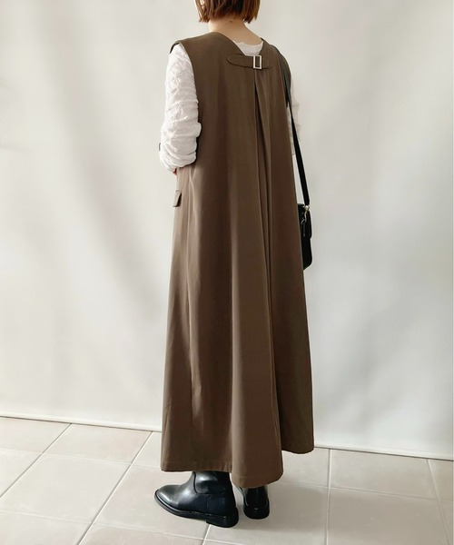 ECRIRE(エクリール)の「【陽コラボ】ダブルボタンジレジャンスカ(ジャンパースカート・レディース・ブラック/モカ・M/L)」の22枚目の写真