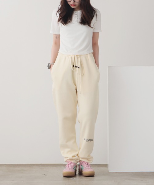 セール】FOG ESSENTIALS/エッセンシャルズ SWEAT PANTS ロゴ