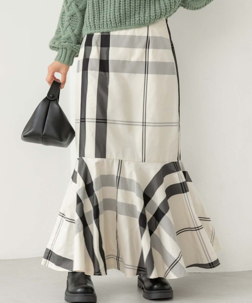 fifth（フィフス）の「【スタイリストプロデュース】サイドゴアトラックソールブーツ（ブーツ・レディース・ホワイト/ブラック・LL/S/L/M）」の15枚目の写真