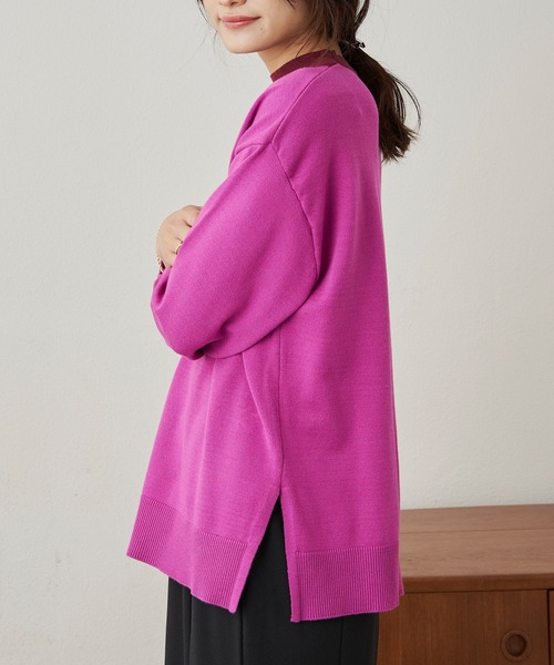 CLEARIMPRESSION （クリアインプレッション）の「バイカラーオープンVネックニット（ニット/セーター・レディース・ピンク/グレー・FREE）」の22枚目の写真