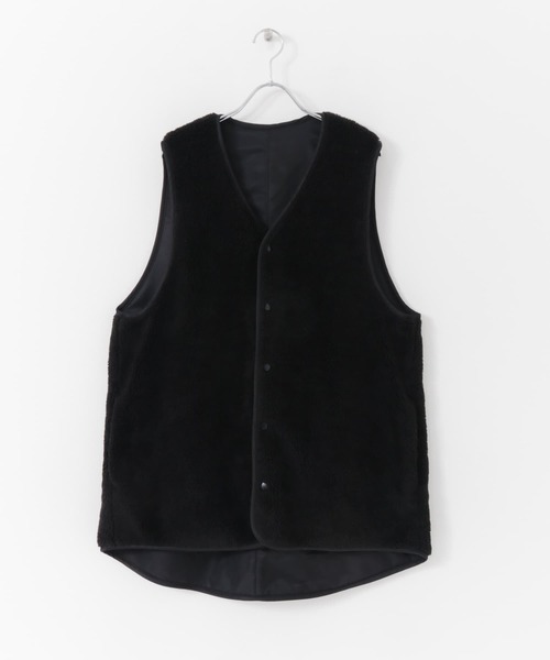 Uiscel（ユイセル）の「『リバーシブル/ユニセックス』Uiscel　ボアロングベスト（ベスト・メンズ・ブラック/モカ・LARGE/MEDIUM）」の3枚目の写真