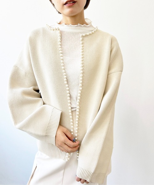 Meli rich（メリーリッチ）の「パールニットカーディガン（カーディガン/ボレロ・レディース・アイボリー/ブラック/パープル/イエロー/グレー/ネイビー・FREE）」の16枚目の写真