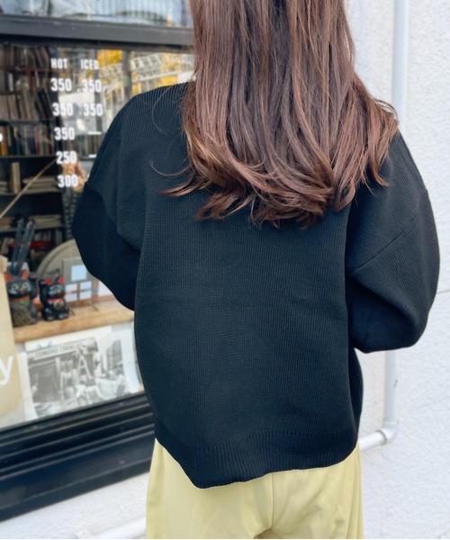 Meli rich（メリーリッチ）の「パールニットカーディガン（カーディガン/ボレロ・レディース・アイボリー/ブラック/パープル/イエロー/グレー/ネイビー・FREE）」の10枚目の写真