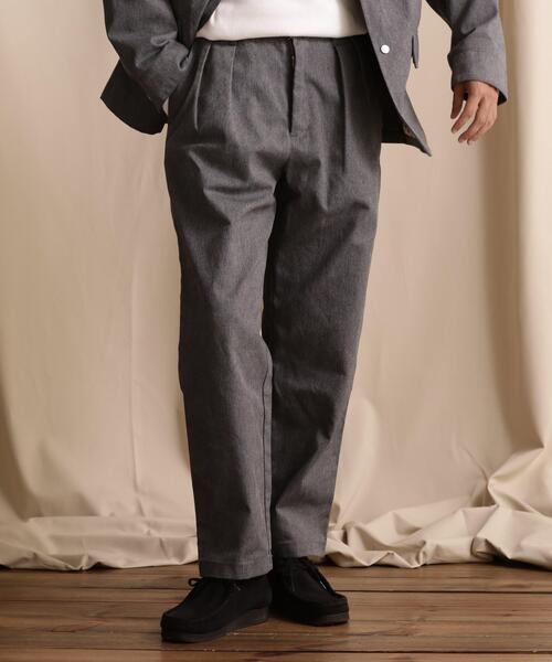 Schott(ショット)の「Schott/ショット/TC DOUBLE PLEATED WIDE PANTS/2タック ワイドパンツ(チノパンツ・メンズ・キナリ/グレー/ブラック/カーキ/ブラウン系その他3/モスグリーン・L/M/S/XL)」の4枚目の写真