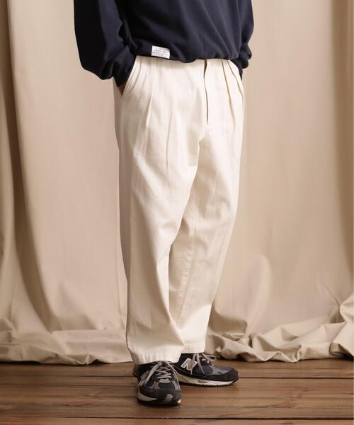 Schott(ショット)の「Schott/ショット/TC DOUBLE PLEATED WIDE PANTS/2タック ワイドパンツ(チノパンツ・メンズ・キナリ/グレー/ブラック/カーキ/ブラウン系その他3/モスグリーン・L/M/S/XL)」の2枚目の写真