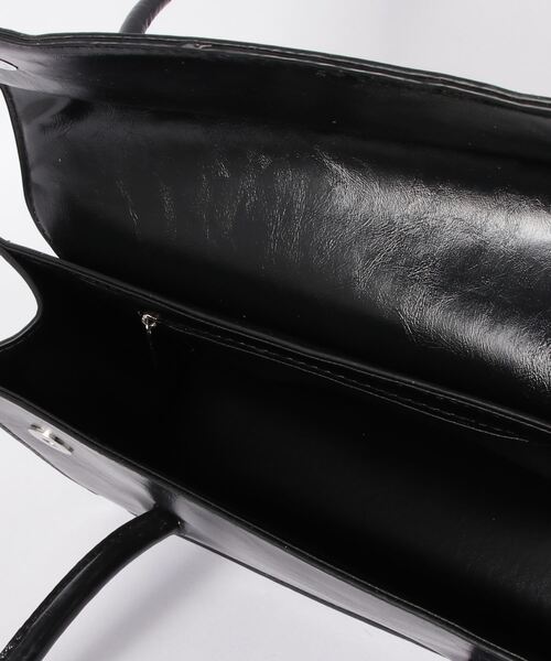 FIG&VIPER(フィグアンドバイパー)の「スクエアハンドバッグ(ショルダーバッグ・レディース・ホワイト/ブラック・FREE)」の13枚目の写真