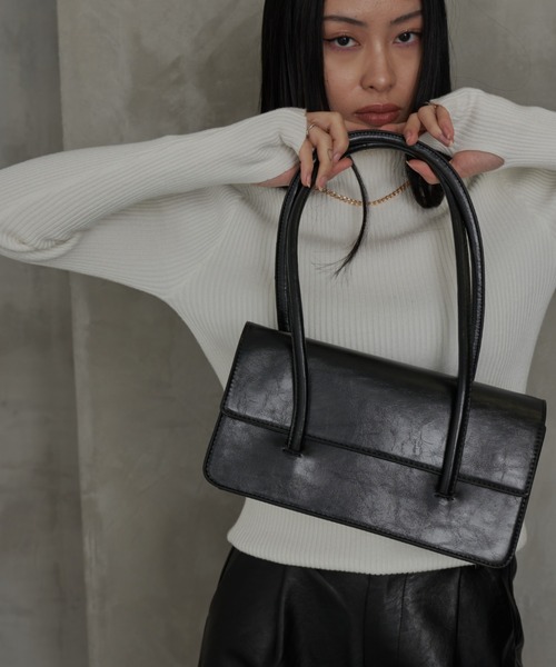 FIG&VIPER(フィグアンドバイパー)の「スクエアハンドバッグ(ショルダーバッグ・レディース・ホワイト/ブラック・FREE)」の16枚目の写真
