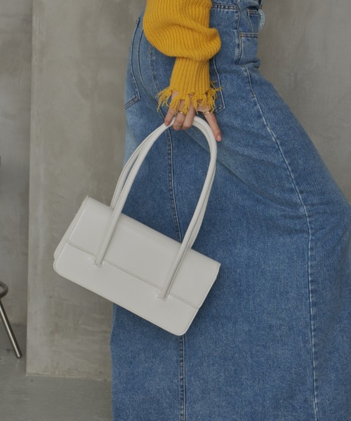 FIG&VIPER(フィグアンドバイパー)の「スクエアハンドバッグ(ショルダーバッグ・レディース・ホワイト/ブラック・FREE)」の6枚目の写真