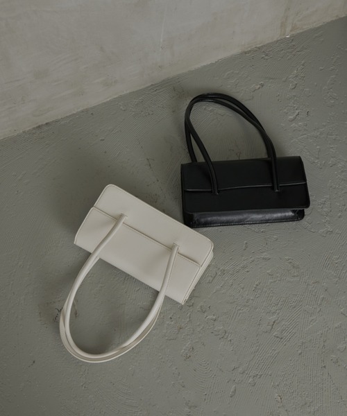 FIG&VIPER(フィグアンドバイパー)の「スクエアハンドバッグ(ショルダーバッグ・レディース・ホワイト/ブラック・FREE)」の11枚目の写真