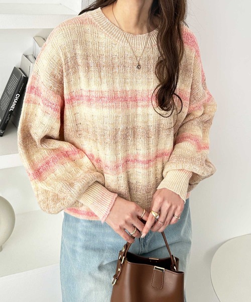 GeeRA(ジーラ)の「セットアップ対応グラデーションニットプルオーバー(ニット/セーター・レディース・ベージュ/ピンク/グリーン・SMALL/MEDIUM/LARGE/X-LARGE)」の17枚目の写真