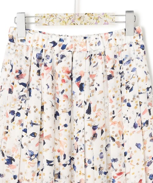 ANEVER(アンエバー)の「洗える【NEW SEDUM】プリーツ スカート(スカート・レディース・ホワイト系/ブラック系・38)」の4枚目の写真