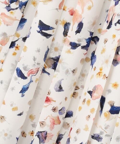 ANEVER(アンエバー)の「洗える【NEW SEDUM】プリーツ スカート(スカート・レディース・ホワイト系/ブラック系・38)」の17枚目の写真