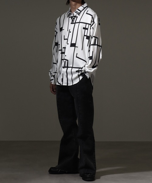 【80sヴィンテージ】バイオリン　総柄　とろみ感　ドレープ　L/S柄シャツ 古着 80sヴィンテージバイオリン　総柄　とろみ感　ドレープ　L⁄S柄シャツ 古着