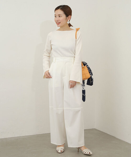 IENA（イエナ）の「2X2リブボートネックプルオーバー（ニット/セーター・レディース・アイボリー/ライトグリーン/ネイビー・FREE）」の12枚目の写真