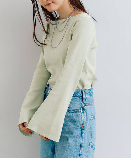 IENA（イエナ）の「2X2リブボートネックプルオーバー（ニット/セーター・レディース・アイボリー/ライトグリーン/ネイビー・FREE）」の17枚目の写真