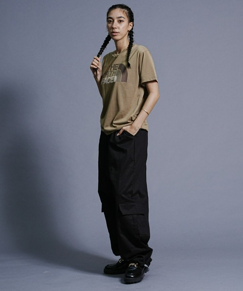 THE NORTH FACE(ザノースフェイス)の「THE NORTH FACE/ザ・ノース・フェイス フロントロゴ/ショートスリーブ/カラフルロゴTシャツ NTW32353(Tシャツ/カットソー・レディース・ホワイト/ベージュ/ブラック/ブルー/オレンジ・XL/L)」の16枚目の写真