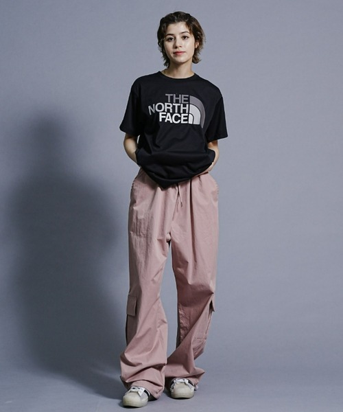 THE NORTH FACE(ザノースフェイス)の「THE NORTH FACE/ザ・ノース・フェイス フロントロゴ/ショートスリーブ/カラフルロゴTシャツ NTW32353(Tシャツ/カットソー・レディース・ホワイト/ベージュ/ブラック/ブルー/オレンジ・XL/L)」の10枚目の写真