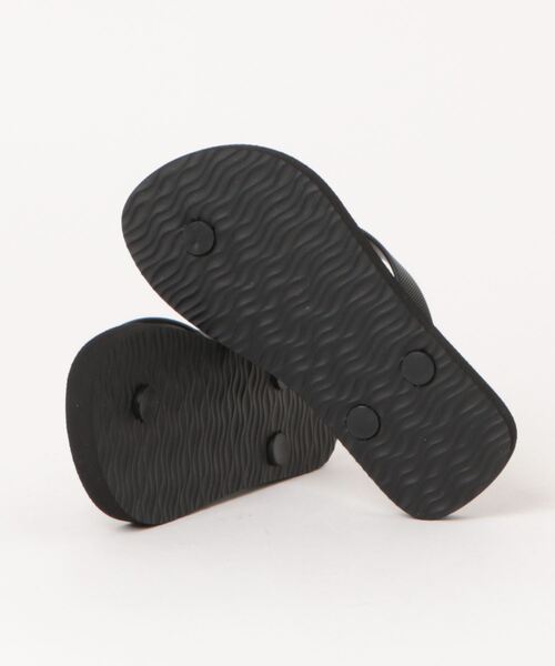 GAP（ギャップ）の「【GAP】 ビーチサンダル（サンダル・キッズ・サックスブルー/ブラック/グリーン×ピンク・19.0cm/22.0cm/21.0cm/20.0cm）」の5枚目の写真