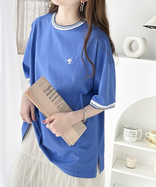 Java（ジャバ）の「《JaVa ジャバコラボ》夏に大活躍！大人のこなれカジュアル。綿100%シルケット 配色刺繍 オーバーサイズ シンプル半袖Tシャツ（Tシャツ/カットソー・レディース・オフホワイト/アイボリー/グレイッシュベージュ/ネイビー/グリーン/ブラック/ホワイト×ブラック/ブルー/ピンク・MEDIUM/LARGE/SMALL/X-LARGE）」の22枚目の写真