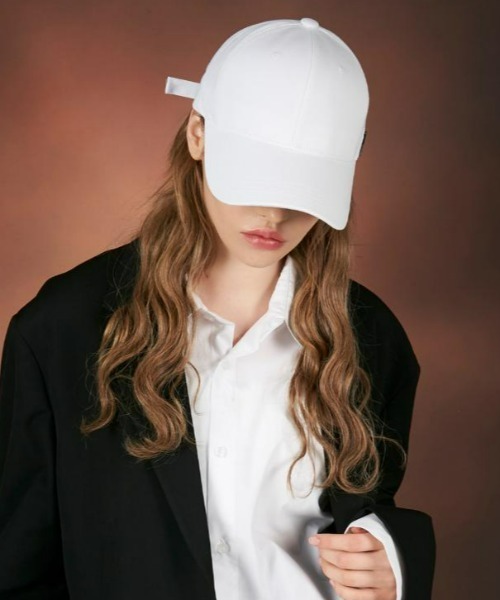 VARZAR(バザール)の「VARZAR(バザール)/Matte stud over fit ball cap black/マットスタッズ オーバーフィット ベースボール キャップ(キャップ・レディース・ブラック/ホワイト・FREE)」の11枚目の写真