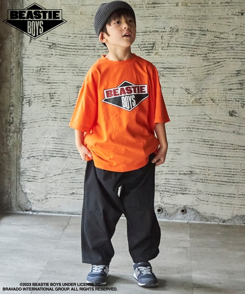 PAIRMANON STREET（ペアマノンストリート）の「【PAIRMANON STREET】【プレミアムコットン100】【Beastie Boys】プリント半袖Tシャツ（Tシャツ/カットソー・キッズ・ブラック/オレンジ/グリーン/ホワイト/ライトベージュ・100/120/140/130/110/150）」の7枚目の写真