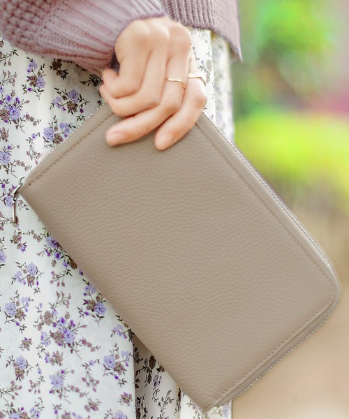 QUEENHEAD（クイーンヘッド）の「スキミング防止 レザー通帳ケース（パスポートケース・レディース・ゴールド/ミント/モカ/コーラルピンク/ダークブラウン/ブラウン/スモークピンク/グレイッシュベージュ/アイボリー/ブラック/グレー/グレイッシュブルー・FREE）」の9枚目の写真