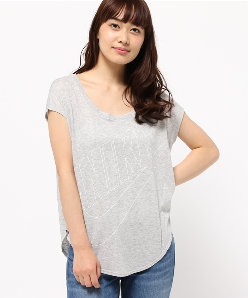 NIKE（ナイキ）の「BY MORE NIKE SIGNAL  Tシャツ（Tシャツ/カットソー・レディース・ホワイト/ブラック/グレー・MEDIUM）」の3枚目の写真