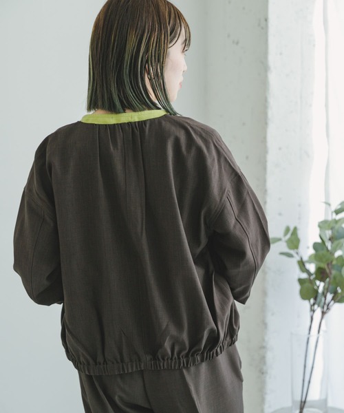 ITEMS URBANRESEARCH(アイテムズ アーバンリサーチ)の「リネンライクノーカラーブルゾン(ブルゾン・レディース・ベージュ/ダークブラウン・FREE)」の5枚目の写真