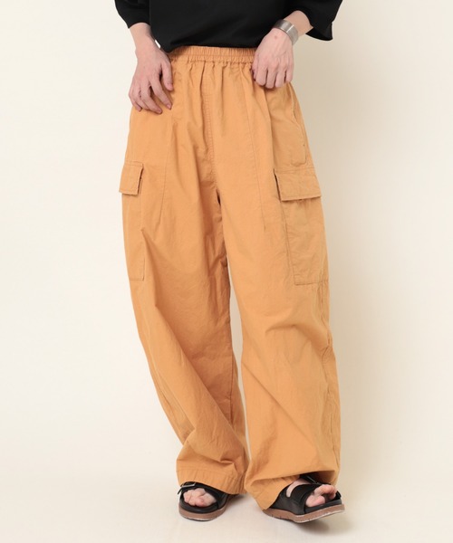 RNA-N（アールエヌエーエヌ）の「R4095 ハイカウントダンプカーゴパンツ（カーゴパンツ・レディース・ブルー/オレンジ/グリーン・MEDIUM）」の5枚目の写真